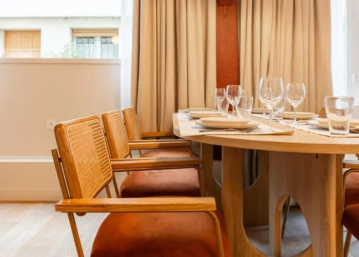 Apartman Merveilleux De Luxe Au Coeurs De Saint-germain *
